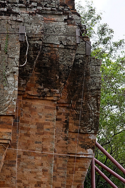 22-Prasat Yai Ngao-012